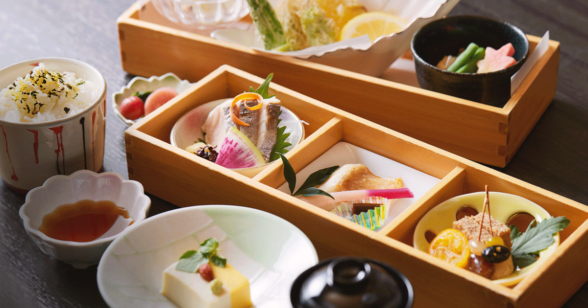 新横浜の完全個室で懐石料理。還暦祝い、七五三、お祝いの食事におすすめ